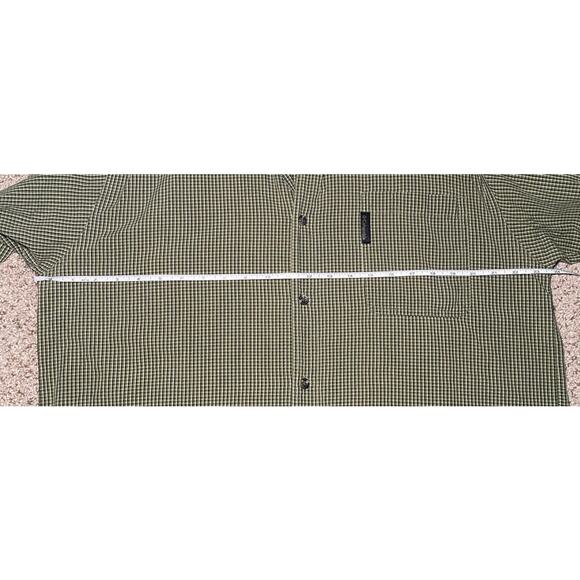 Green plaid Columbia Mens Button down - Picture 4 of 13